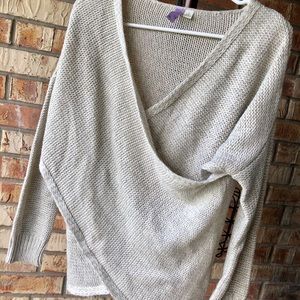 TAN SWEATER